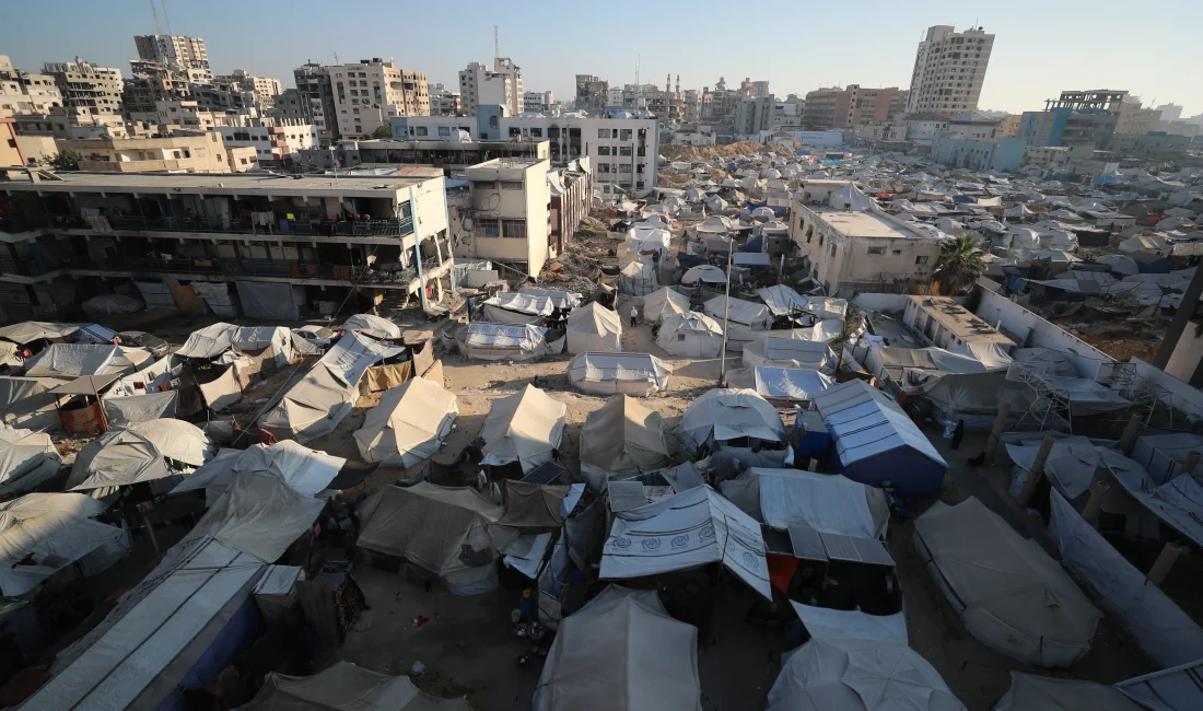 İsrail’in Gazze’ye yönelik saldırılarında ölü sayısı 56 bine dayandı; yardım