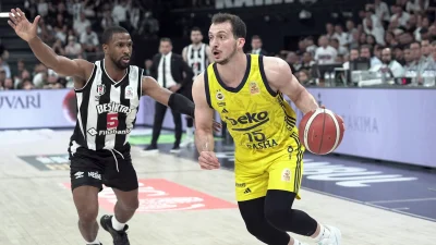  Beşiktaş Fibabanka, play-off final serisinin üçüncü maçında Fenerbahçe Beko'yu