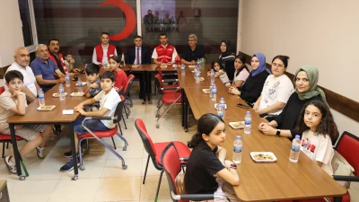 Şanlıurfa’da öğrencilerin sahnelediği tiyatro oyununun geliri, Gazze’deki çocukların ihtiyaçları için