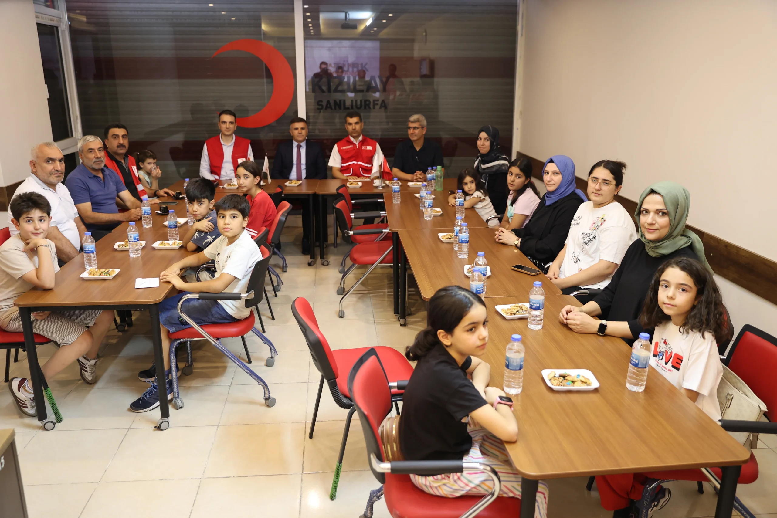Şanlıurfa’da öğrencilerin sahnelediği tiyatro oyununun geliri, Gazze’deki çocukların ihtiyaçları için