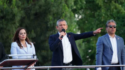  CHP Genel Başkanı Özgür Özel, Tekirdağ’daki mitingde iktidarı sert