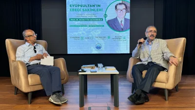  Türk dili ve edebiyatına büyük katkılar sunan Prof. Dr.