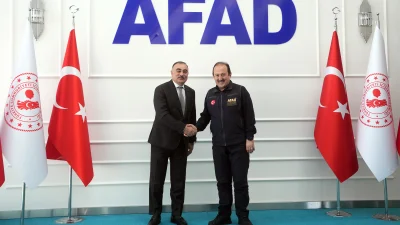  AFAD personeline, Azerbaycan'ın arama kurtarma ekiplerine verdiği destek nedeniyle