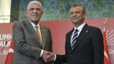  CHP lideri Özel ile İYİ Parti Genel Başkanı Dervişoğlu,