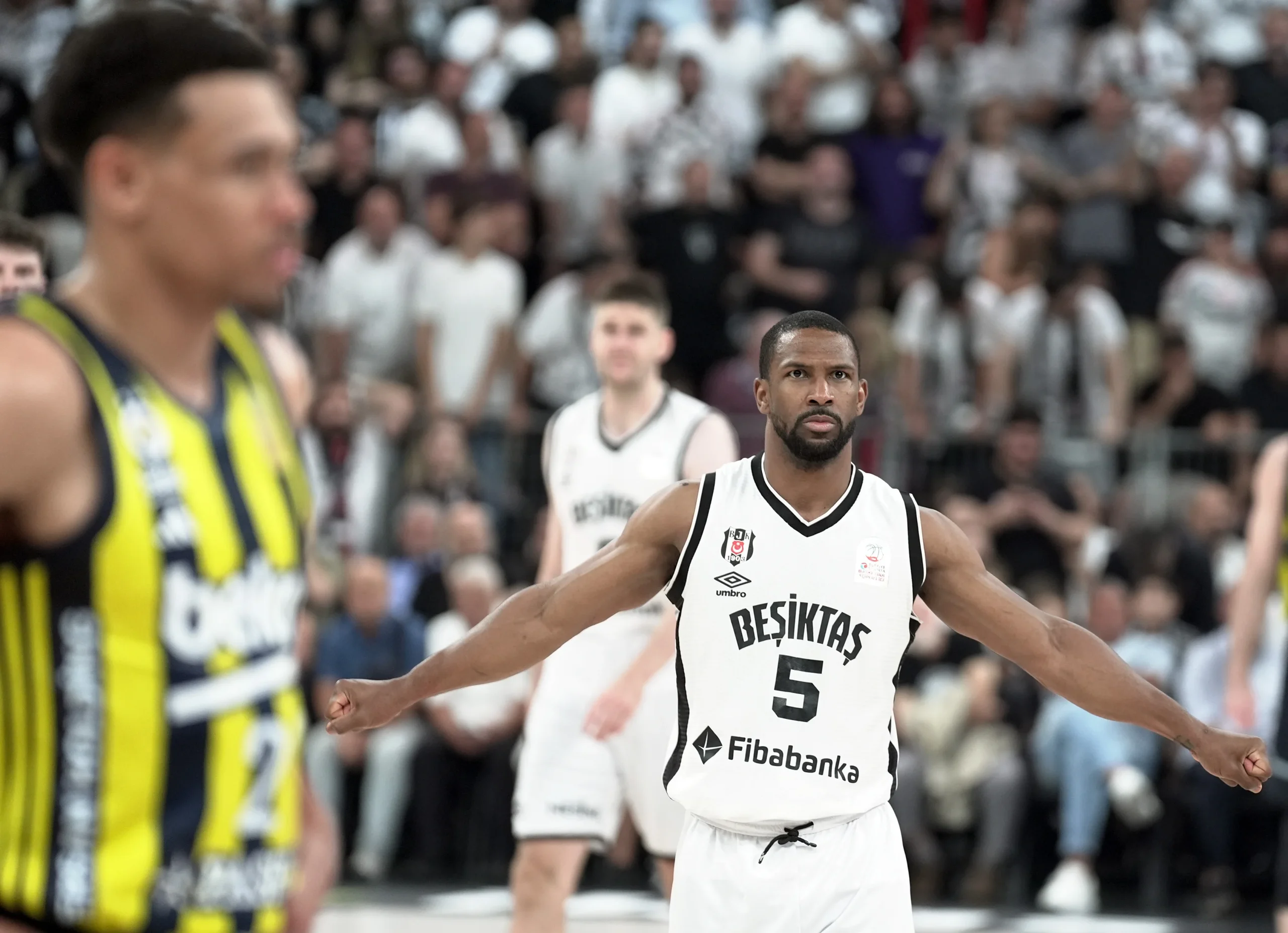  Fenerbahçe Beko, Türkiye Sigorta Basketbol Süper Ligi play-off final