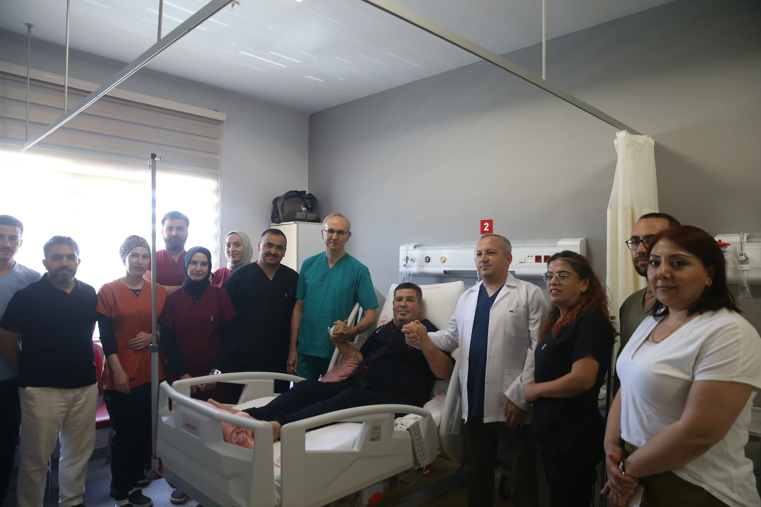  Deprem sonrası inşa edilen Kahramanmaraş Devlet Hastanesi’nde ilk açık