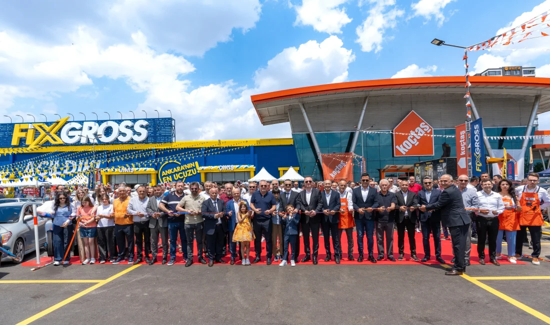  Koçtaş ve Fixgross, Ankara Eryaman'da açılan yeni mağazalarıyla modern
