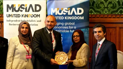  MÜSİAD’ın İngiltere’de düzenlediği toplantıda, ikili ticaretin geliştirilmesi ve serbest