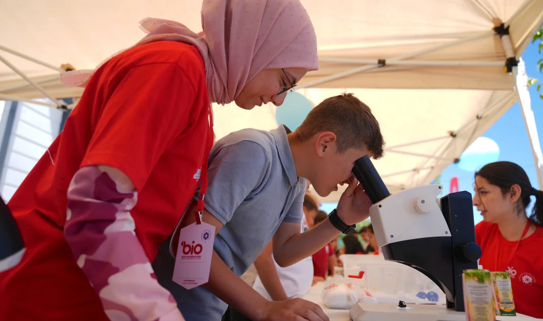 Erzurum Teknik Üniversitesi, Altınbulak Mahallesi'nde çiftçiler ve çocuklara yönelik tarım,