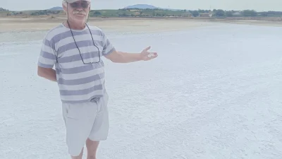  Edirne'nin Enez ilçesinde, sıcak hava dalgası nedeniyle kuruyan Taşaltı