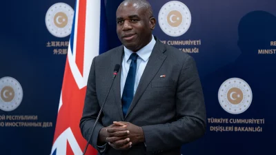  Lammy, Türkiye'nin barış diplomasisine katkılarını takdirle karşıladıklarını ve Serbest