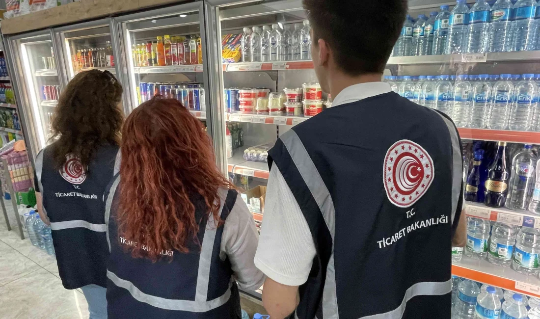 Bursa’da Kurban Bayramı Öncesi Fiyat Denetimleri Sıkılaştı Ticaret İl Müdürlüğü ekipleri, Bursa’da bayram öncesi alışveriş yoğunluğunun yaşandığı