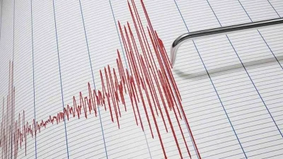 Akdeniz’de gece saatlerinde meydana gelen 5,8 büyüklüğündeki deprem Muğla’nın Marmaris