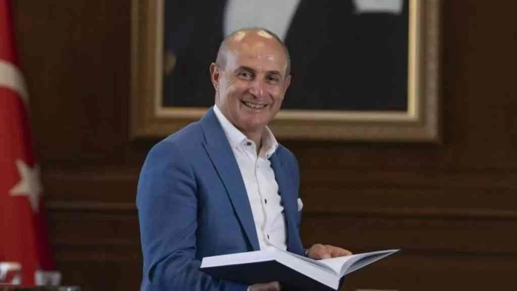 İstanbul Büyükçekmece Belediyesindeki yolsuzluk soruşturması kapsamında Belediye Başkanı Hasan Akgün