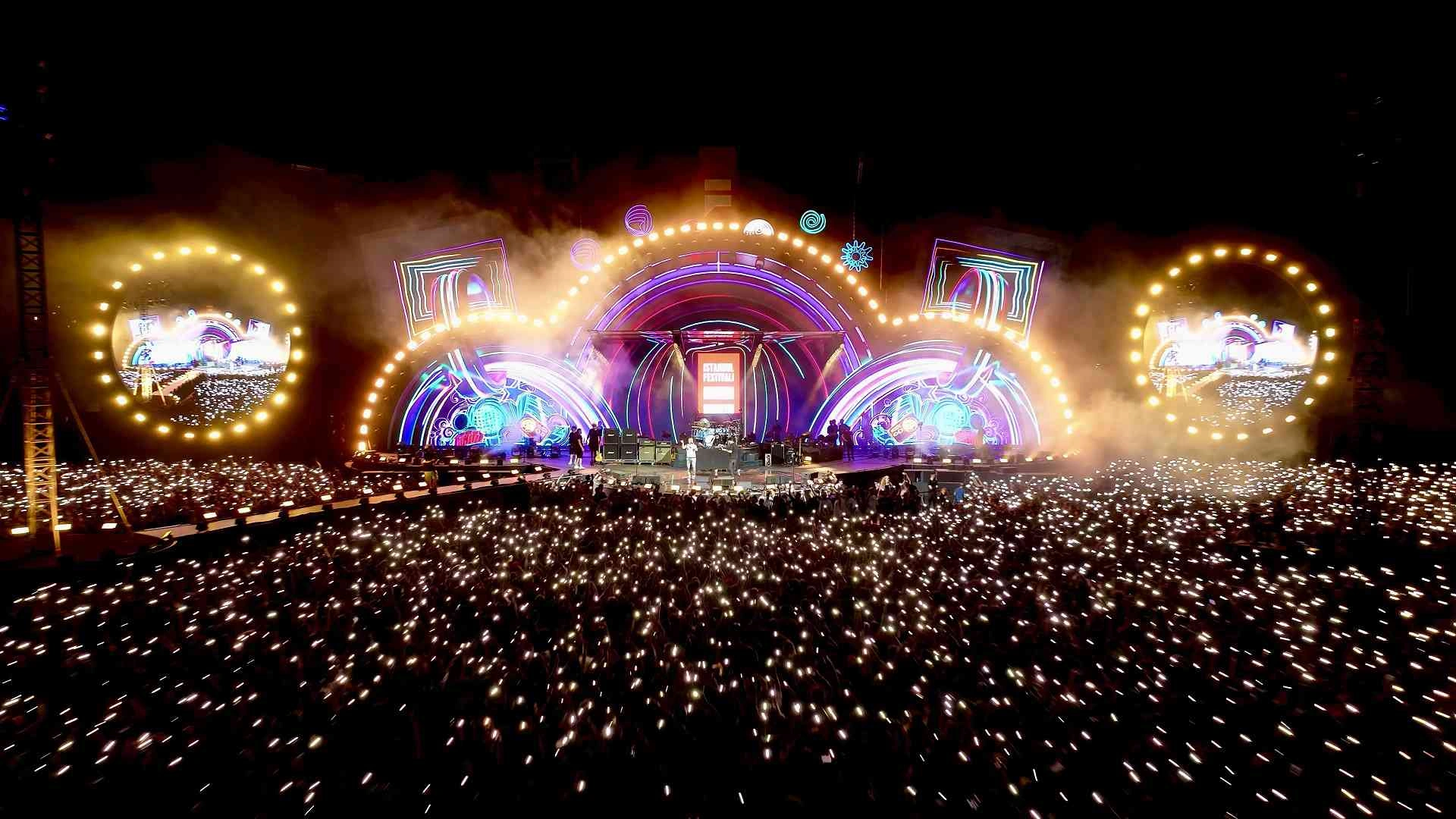 Jennifer Lopez, DJ Diesel (Shaquille O’Neal), Aleyna Tilki, Edis ve