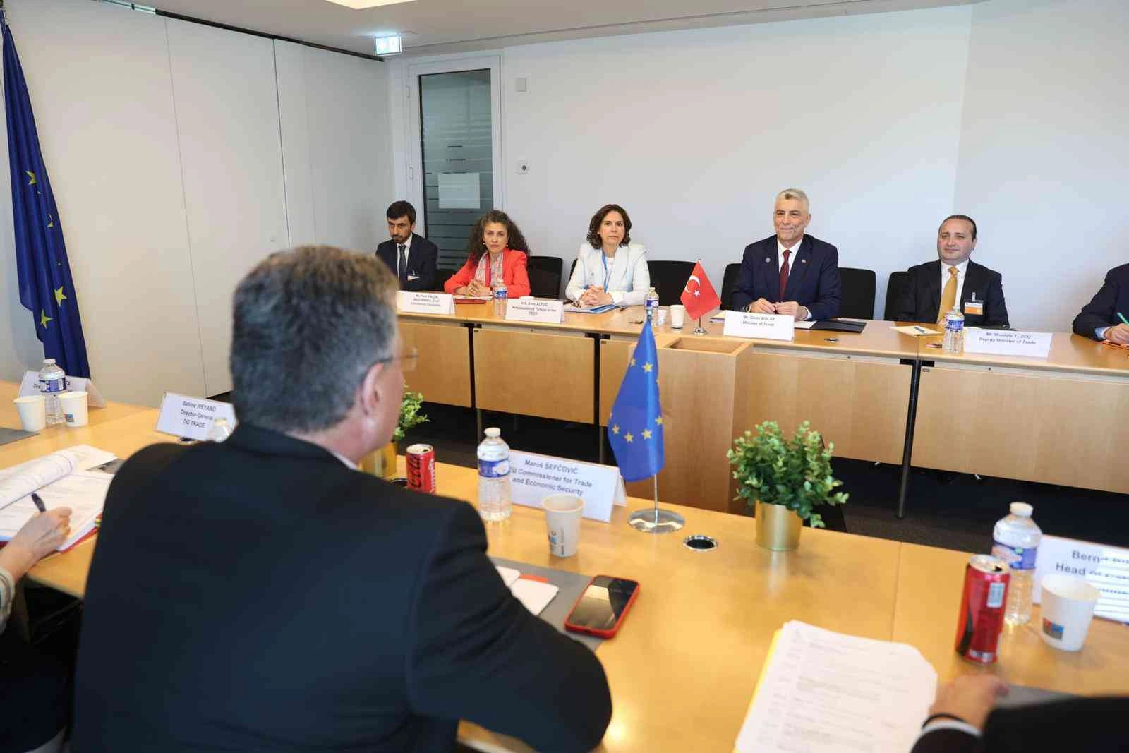 Bakan Ömer Bolat ile AB Komisyonu Üyesi Sefcovic arasında gerçekleşen