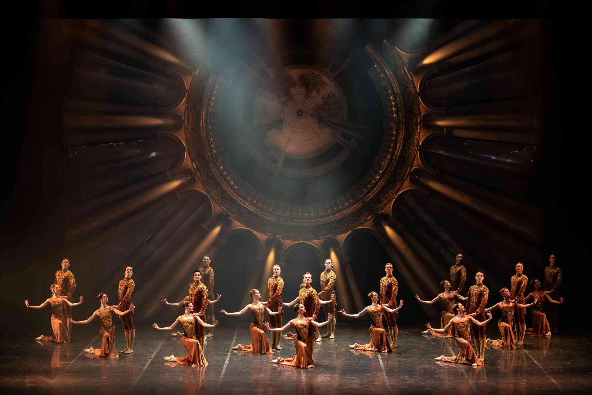 16. Uluslararası İstanbul Opera ve Bale Festivali, St. Petersburg Eifman