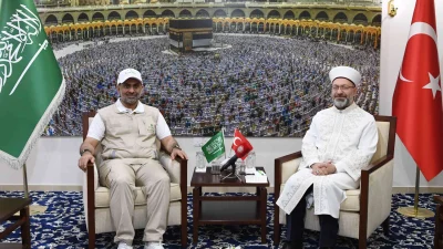 Diyanet İşleri Başkanı Erbaş, hac döneminde 275 sağlık personeliyle Mekke