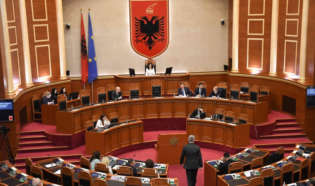 Arnavutluk Meclisi, Ukrayna ile güvenlik alanında uzun vadeli işbirliği anlaşmasını