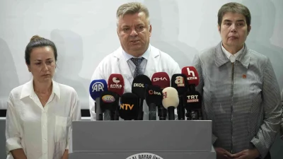 Manisa Büyükşehir Belediye Başkanı Ferdi Zeyrek, elektrik çarpması sonucu yoğun