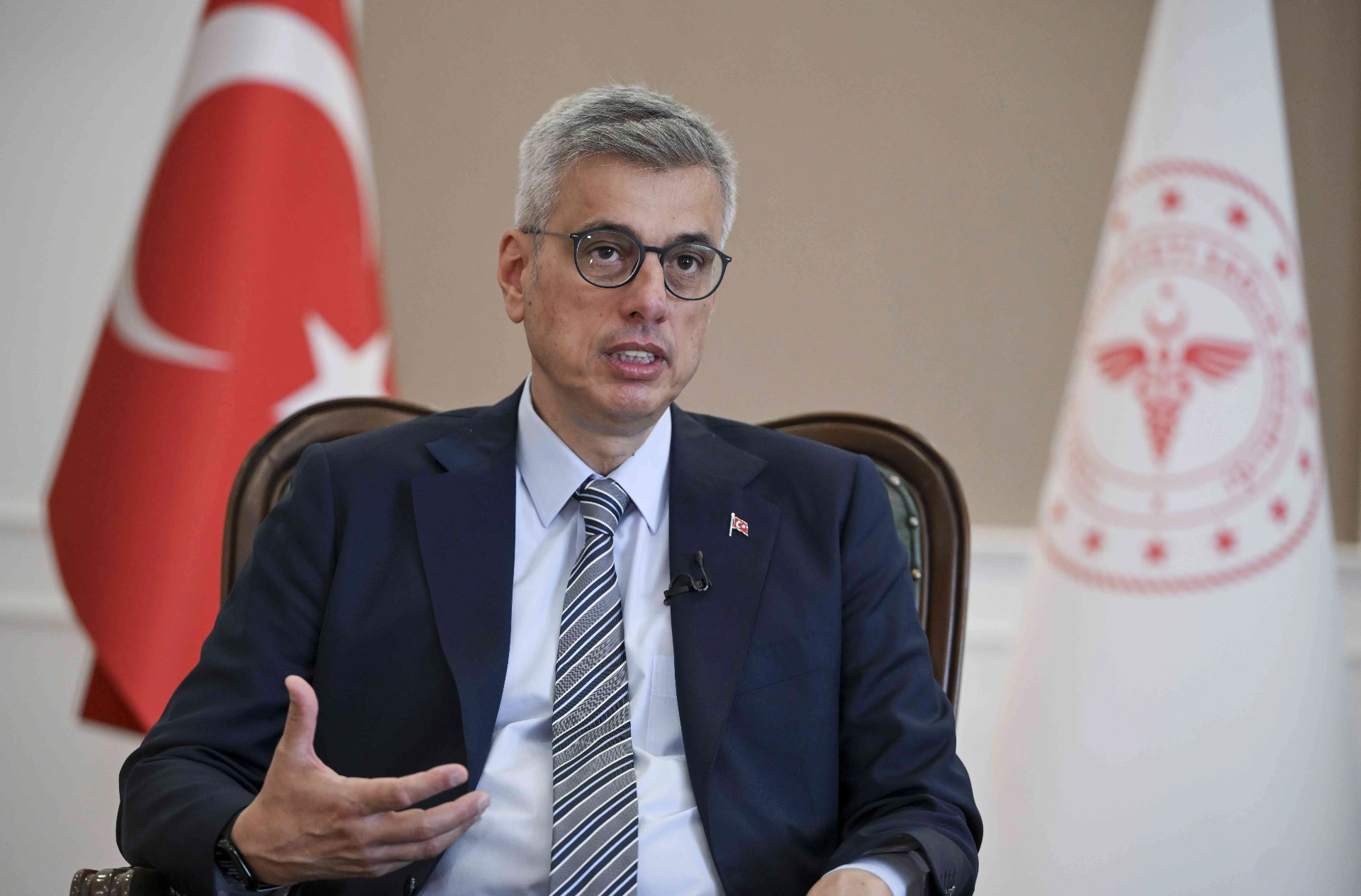 Sağlık Bakanı Kemal Memişoğlu, yaşlı bireylerin daha sağlıklı bir yaşam