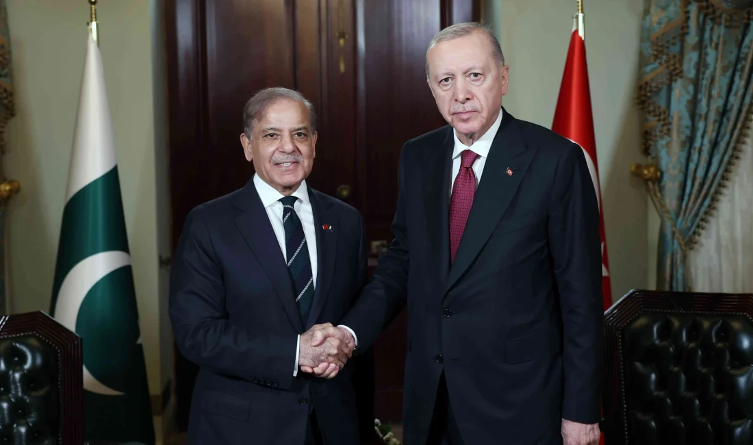 Cumhurbaşkanı Erdoğan, Pakistan Başbakanı Şahbaz Şerif ile yaptığı telefon görüşmesinde