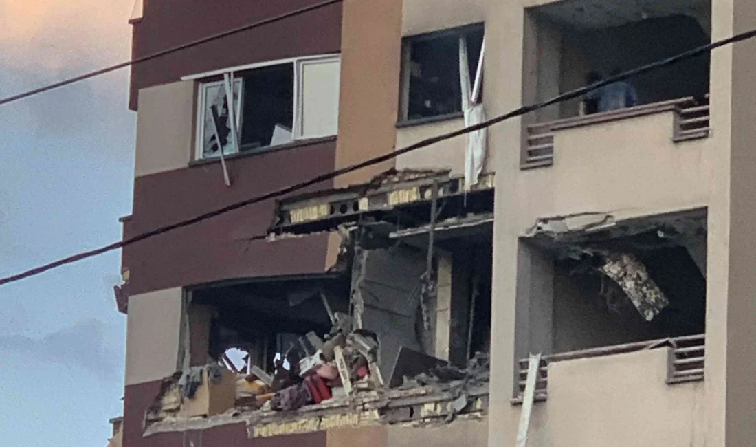 İsrail, İran’ın Tebriz Kentine de Saldırı Düzenledi İsrail’in İran’a yönelik saldırılarında Tebriz kenti de hedef alındı. Sepahnews,