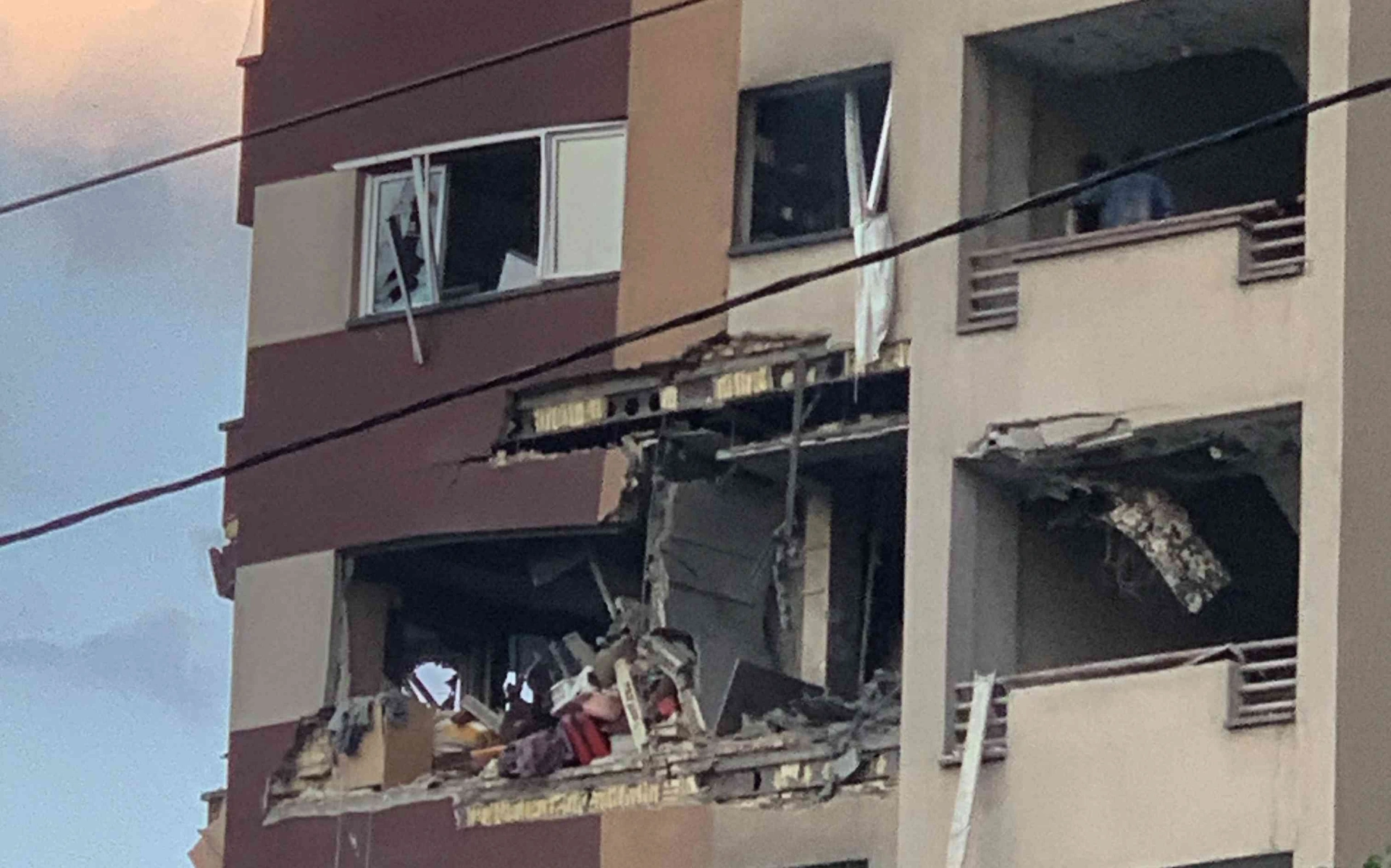 İsrail’in İran’a yönelik saldırılarında Tebriz kenti de hedef alındı. Sepahnews,