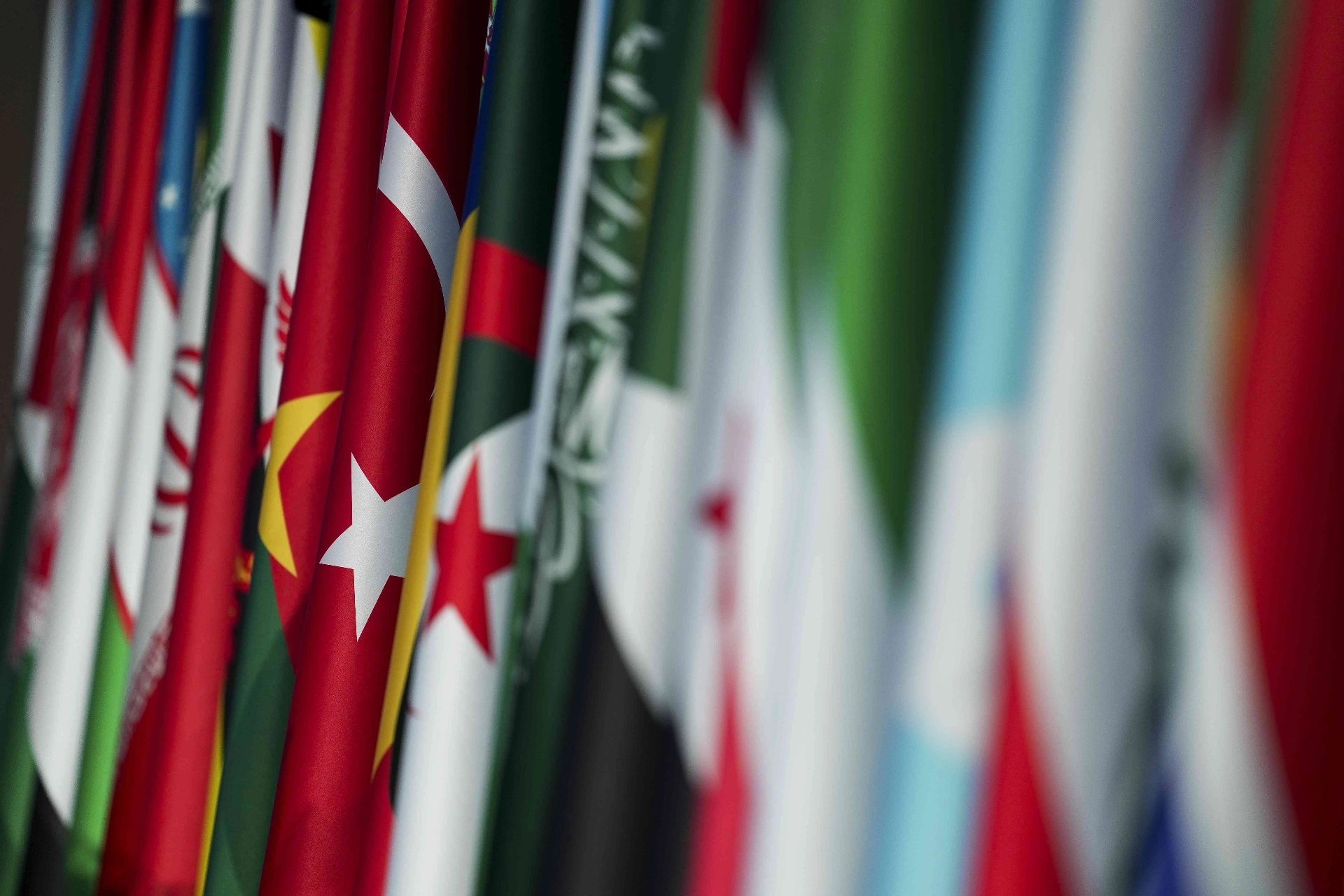 İİT, ABD'nin İran’a yönelik hava saldırılarını bölgesel istikrar için tehdit