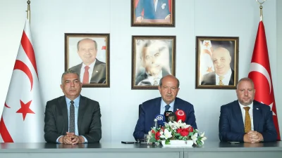  Cumhurbaşkanı Tatar, İngiltere temaslarının ardından KKTC’de yaptığı açıklamada, doğrudan