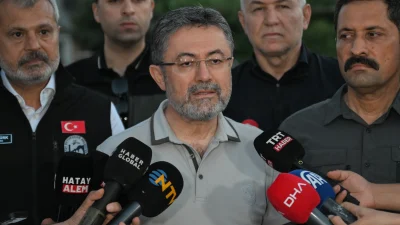  Bakan Yumaklı, Hatay’daki yangın dahil olmak üzere birçok noktada