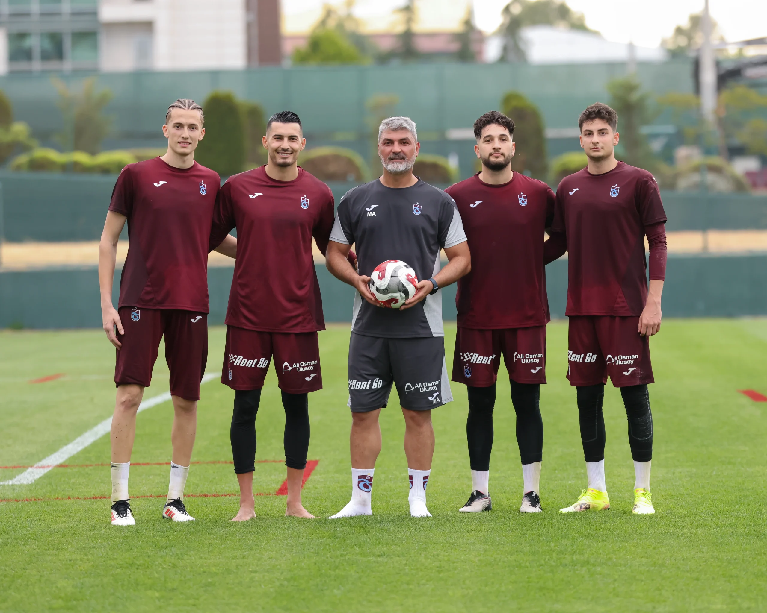  Trabzonspor, yeni sezon öncesi antrenmanlarını Fatih Tekke yönetiminde tempolu