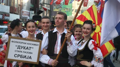  Kocaeli, Balkan ülkelerinden gelen dansçıların katılımıyla düzenlenen renkli halk