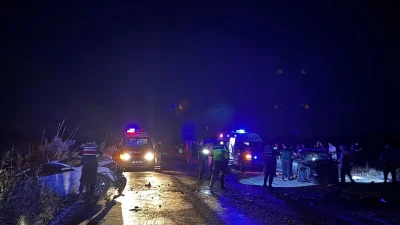 Gönen-Biga kara yolunda meydana gelen zincirleme trafik kazasında 3’ü ağır