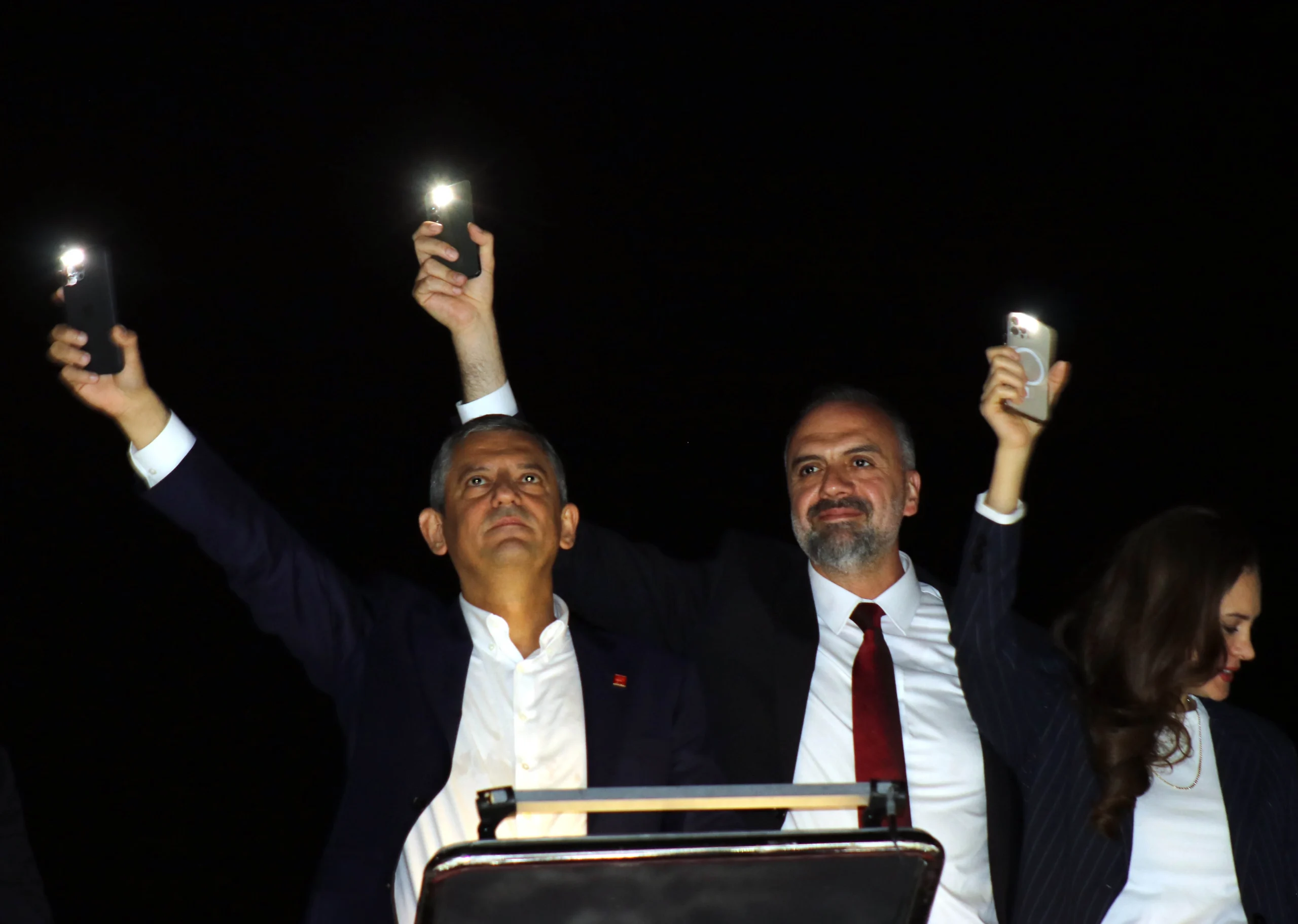  CHP lideri Özgür Özel, Amasya mitinginde iktidara sert mesajlar