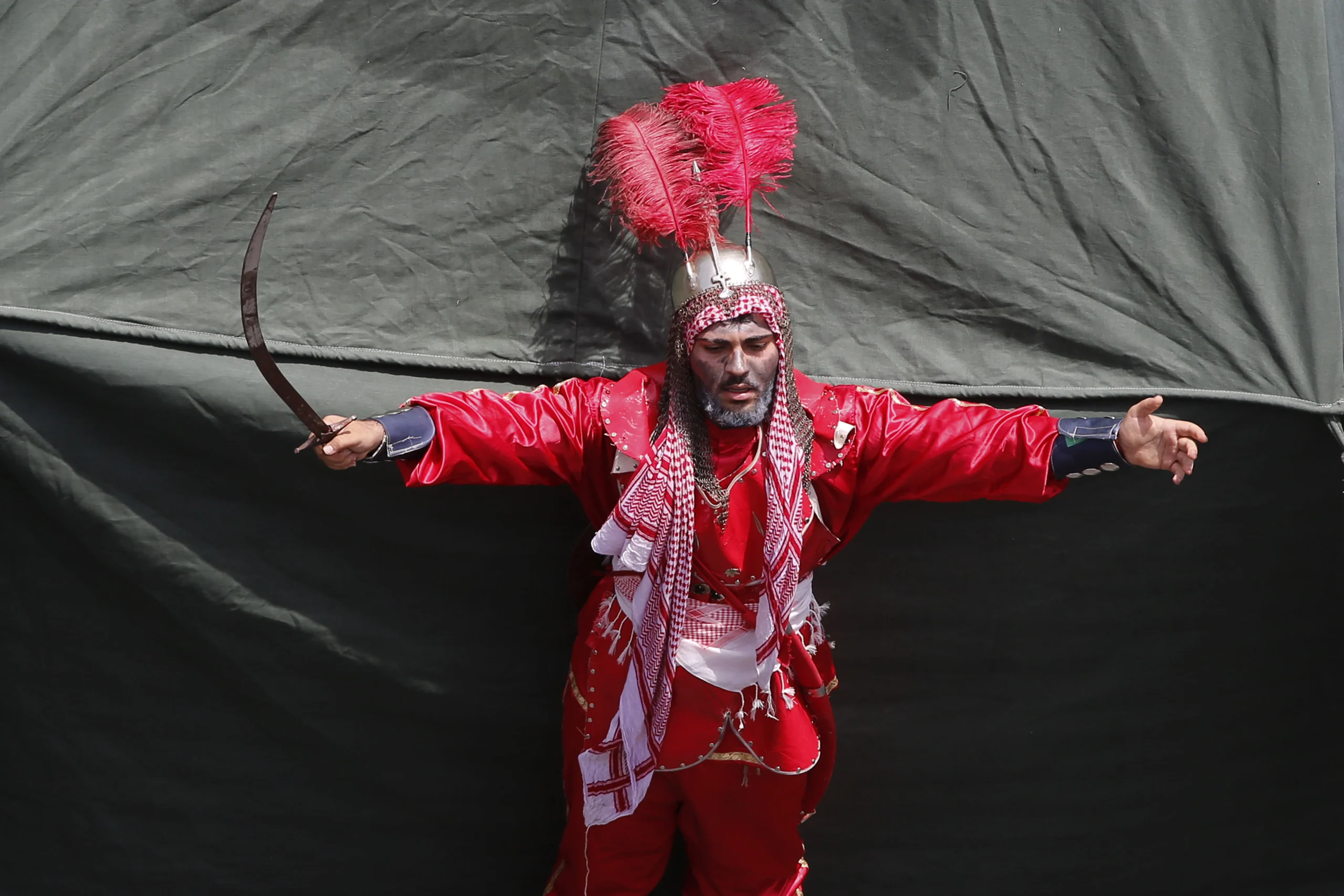  Tahran ve Tebriz başta olmak üzere İran’ın birçok kentinde