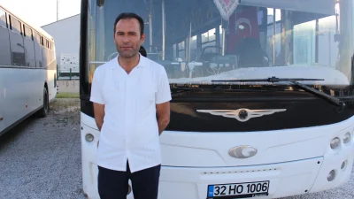 Isparta’da halk otobüsünde boğulma tehlikesi geçiren 2 yaşındaki çocuğa Heimlich