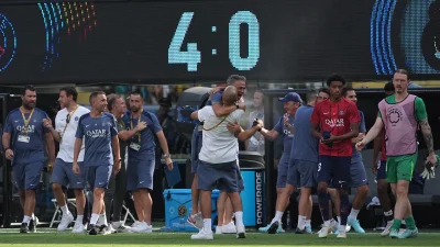 Paris Saint-Germain, Real Madrid karşısında gösterdiği üstün performansla 4-0 galip