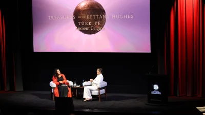 Ünlü tarihçi Bettany Hughes’un Anadolu medeniyetlerine odaklanan belgeseli, Londra’daki özel