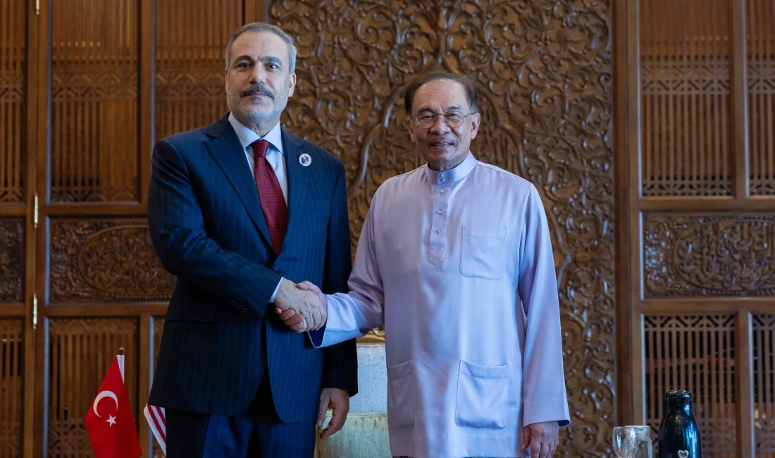 Bakan Fidan, Malezya Başbakanı Enver İbrahim ile Görüştü Bakan Hakan Fidan, Malezya Başbakanı Enver İbrahim ile Kuala Lumpur’da
