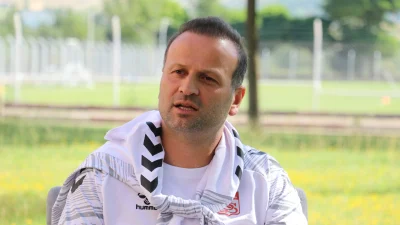 Osman Zeki Korkmaz: “Sivasspor’u Doğru Zamanda Süper Lig’e Döndüreceğiz” Sivasspor Teknik Direktörü Osman Zeki Korkmaz, yeni sezon öncesi umut
