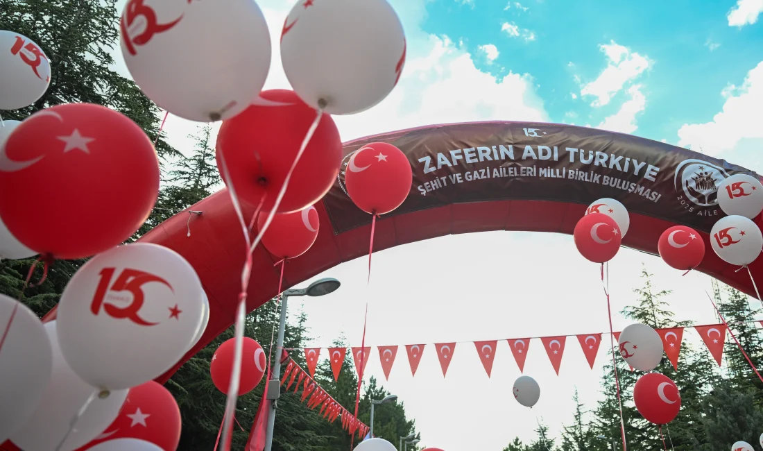 15 Temmuz şehit ve gazileri için düzenlenen “Zaferin Adı Türkiye”