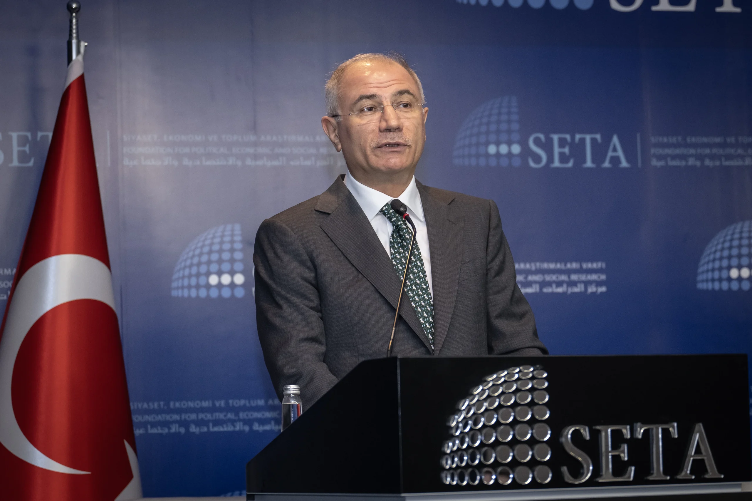 Efkan Ala, “9’uncu Yılında 15 Temmuz Sempozyumu”nda yaptığı konuşmada, FETÖ’nün