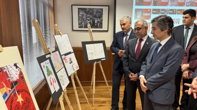 İngiltere’de eğitim gören Türk öğrencilerin 15 Temmuz’u anlattığı resim sergisi,