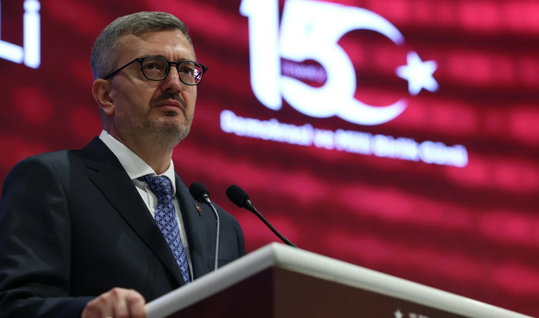 Burhanettin Duran, “15 Temmuz: Hafıza, Adalet ve Gelecek Paneli”nde yaptığı