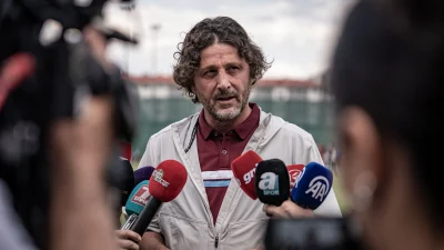 Fatih Tekke: “Uğurcan’ın Ardına Türk Kaleci Bulmak Kolay Değil” Trabzonspor Teknik Direktörü Fatih Tekke, kamp döneminde yaptığı açıklamada transfer