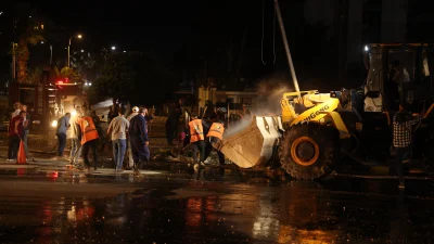 İsrail’in Şam’da gerçekleştirdiği hava saldırıları kent ulaşımını felç etti, yetkililer