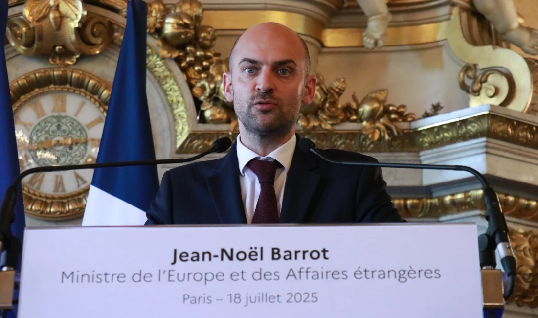 Fransa Dışişleri Bakanı Barrot, Ukrayna’yı her alanda desteklemeye devam edeceklerini