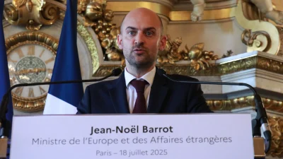 Fransa Dışişleri Bakanı Barrot, Ukrayna’yı her alanda desteklemeye devam edeceklerini