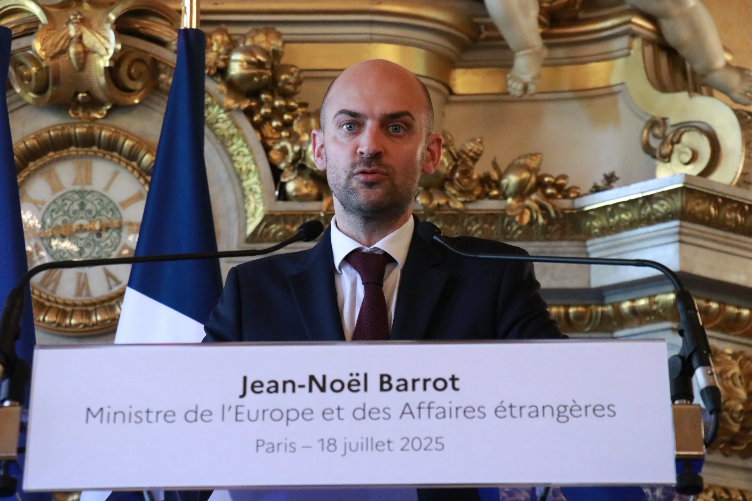 Fransa Dışişleri Bakanı Barrot, Ukrayna’yı her alanda desteklemeye devam edeceklerini